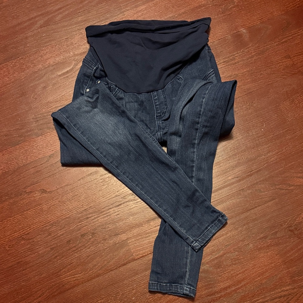 Maternity skinny jeans